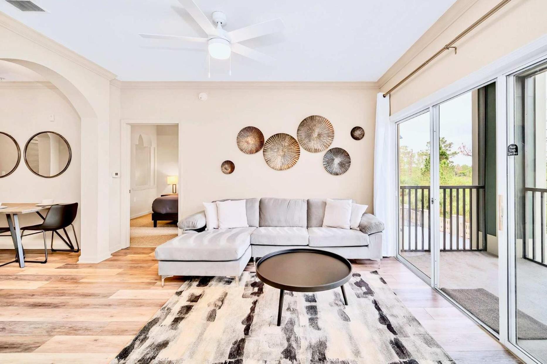 Luxury 2br - Pool & Hot Tub - Near Ferienhaus