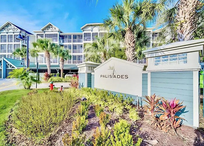Luxury 2Br Condo - Pool & Hot Tub - Near Disney